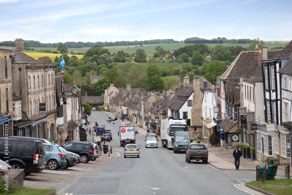 AdobeStock_348694009_Preview